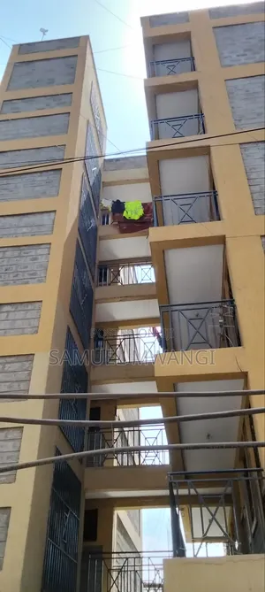 1bdrm Block of Flats in City Cabanas for sale