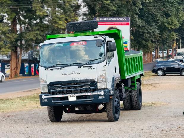 Isuzu 2021 FTR Tipper White - thumbnail 2