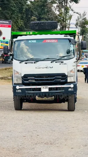 Isuzu 2021 FTR Tipper White