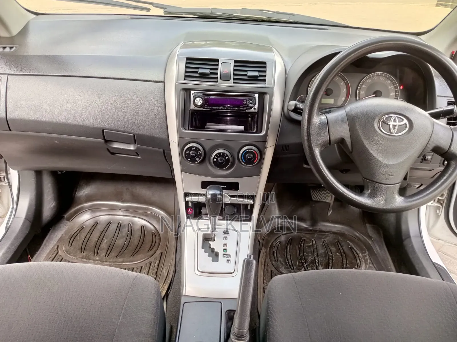 Toyota Corolla Fielder 2010 White