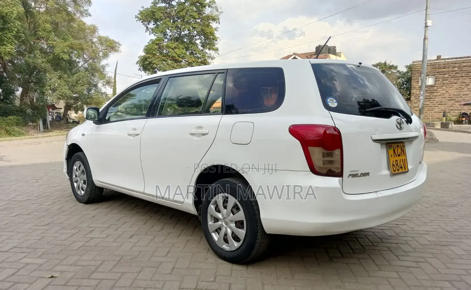 Toyota Corolla Fielder 2010 White