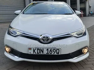 Toyota Auris 2017 White