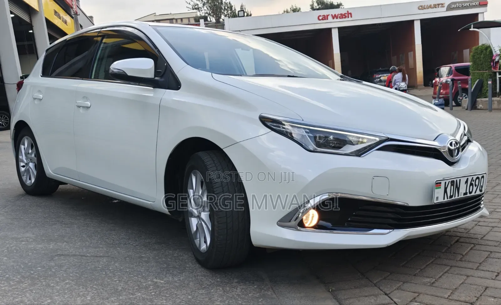 Toyota Auris 2017 White
