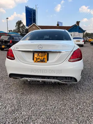 Mercedes-Benz C200 2016 White