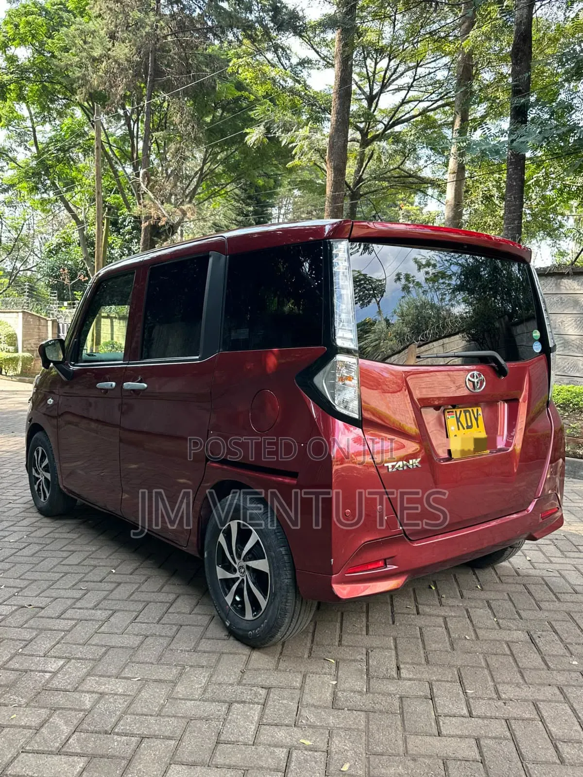 Toyota Tank 2020 Red