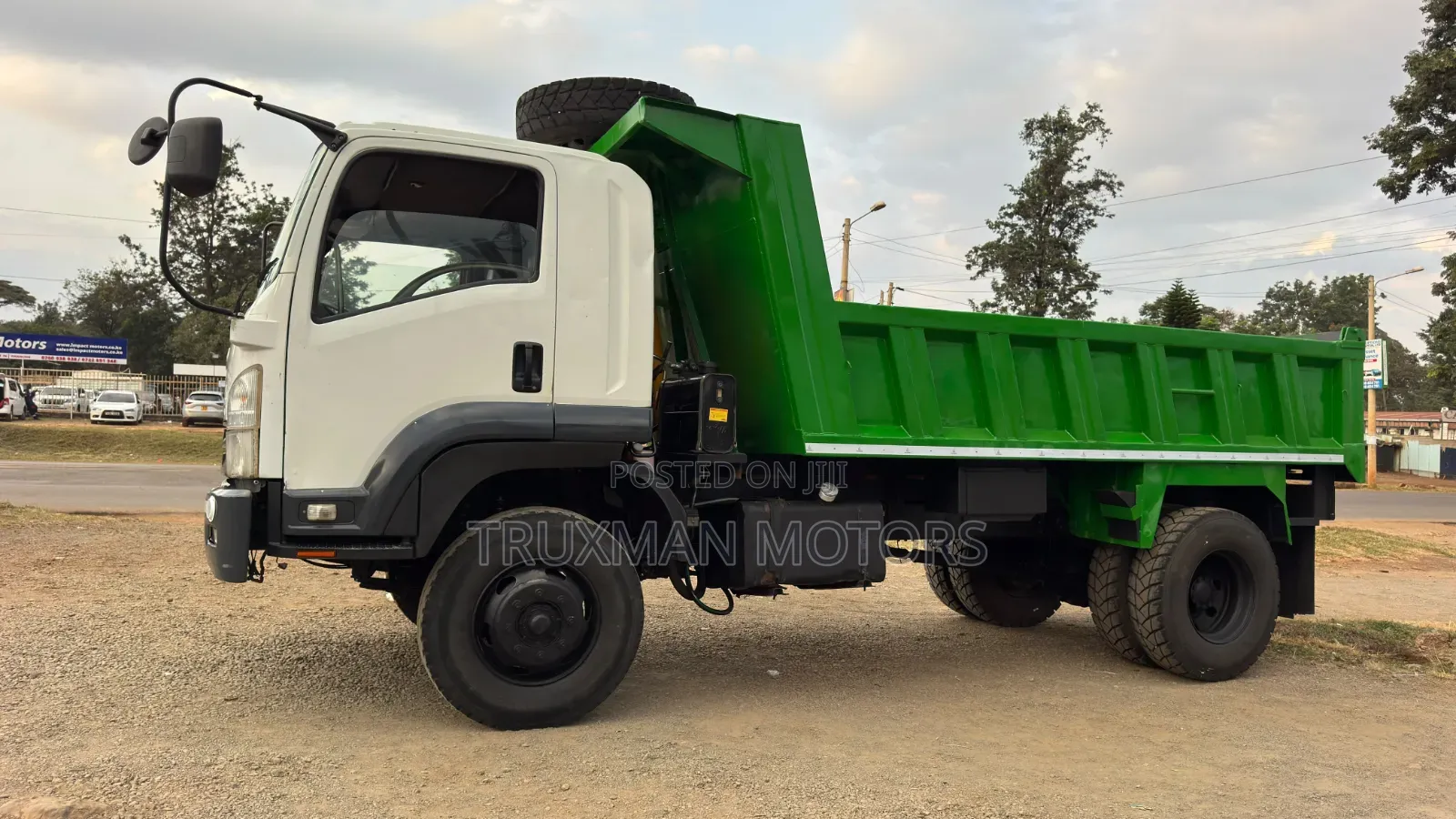 Isuzu 2021 FTR Tipper White
