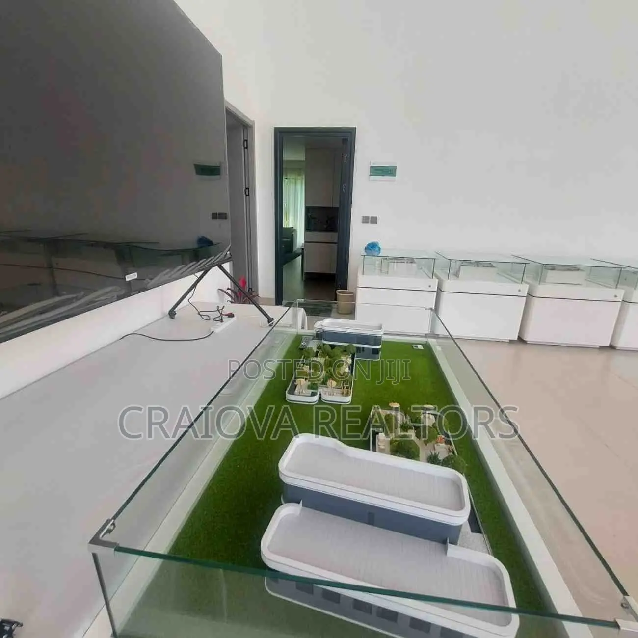 1bdrm Apartment in Valley Arcade for sale