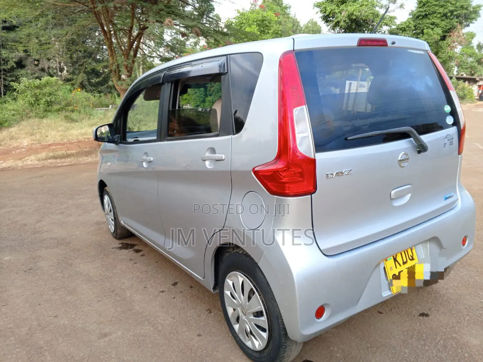 Nissan Dayz 2015 Silver