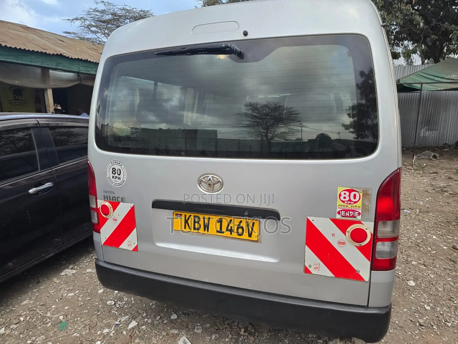 Toyota HiAce 2013 Silver