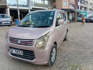 Suzuki Wagon R 2014 Pink