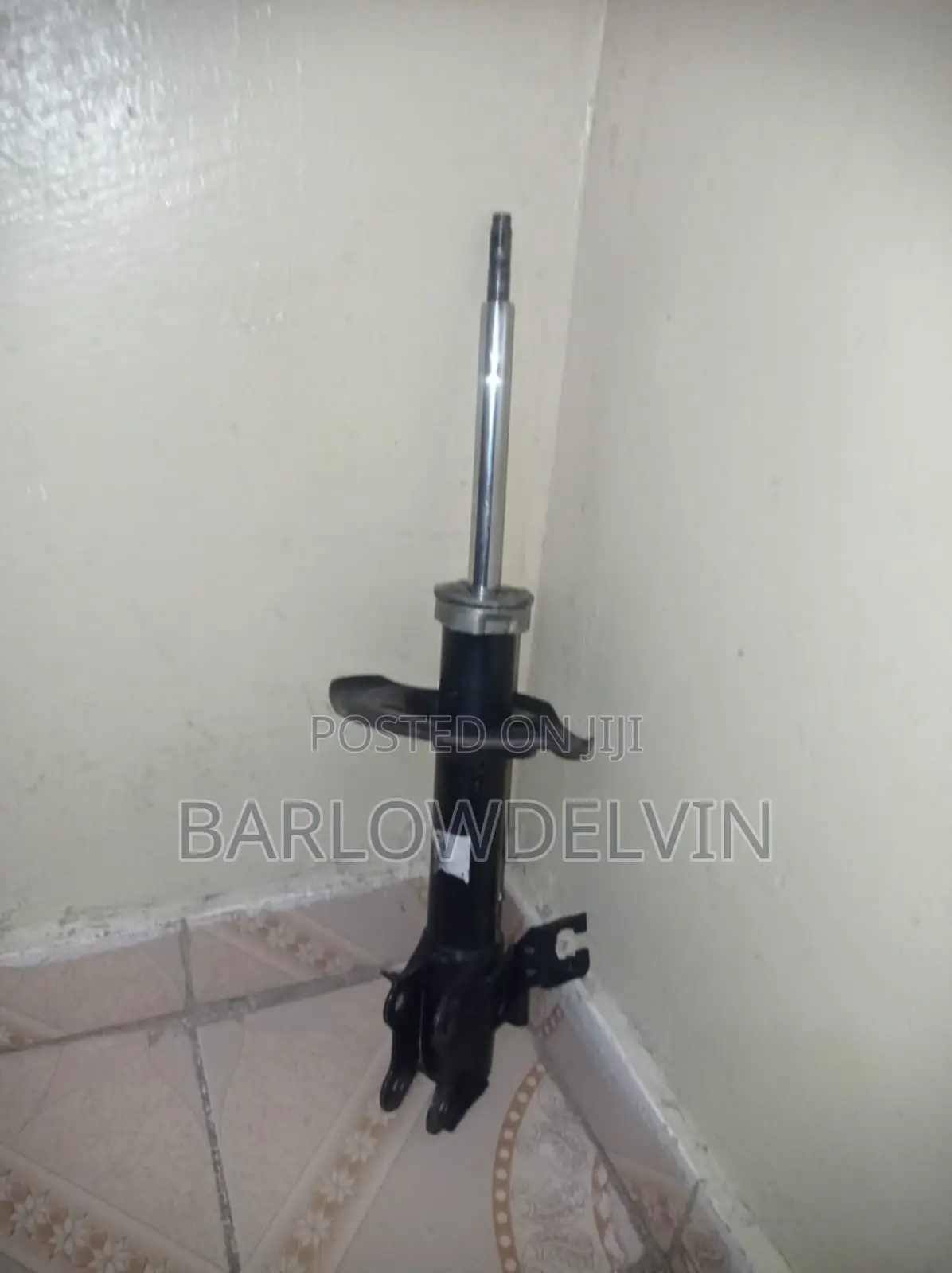 Right Front Shock Absorber Nissan Advan Y11