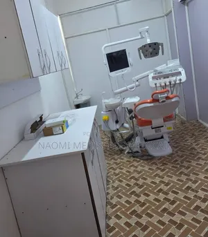 Quality, Stable Dental Chair With Compressor and Teeth Whitening