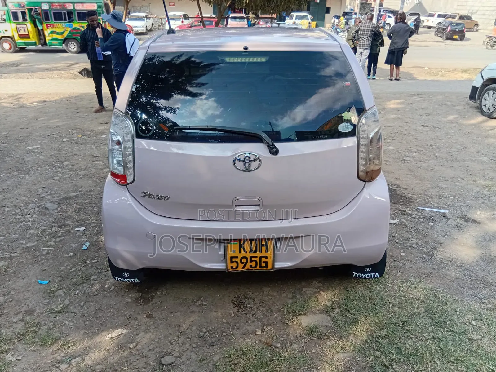 Toyota Passo 2014 Pink