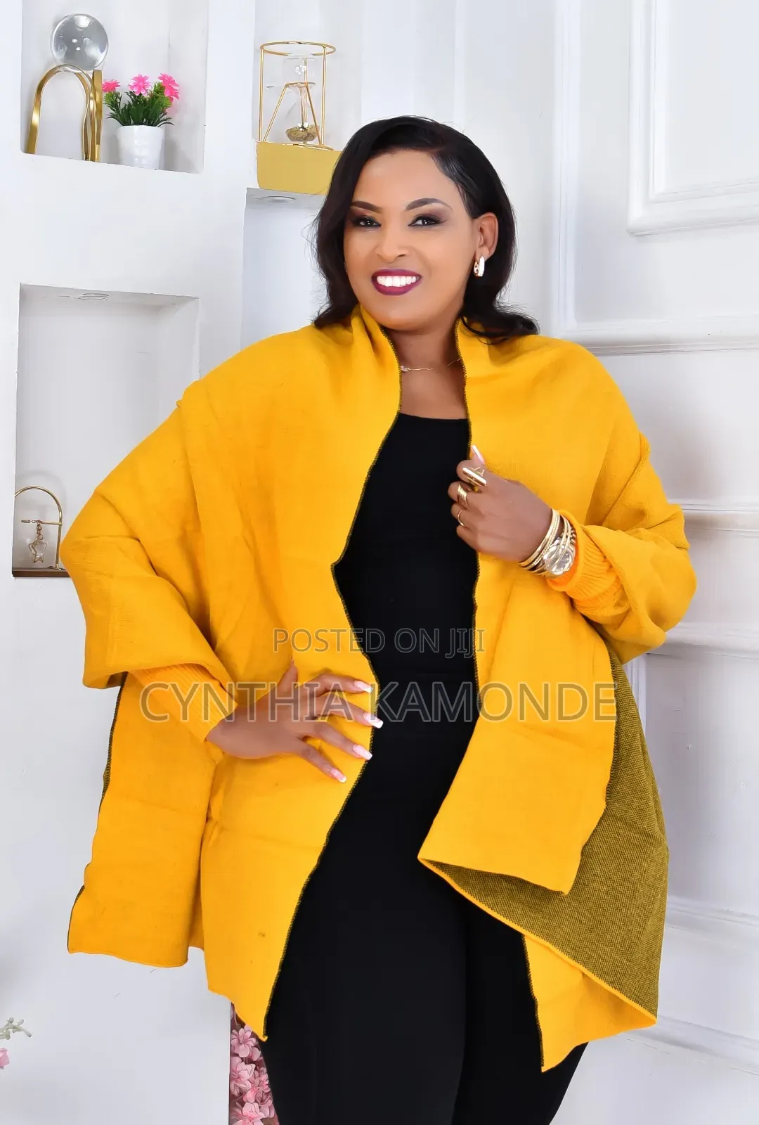 Plain Shawls With Hands