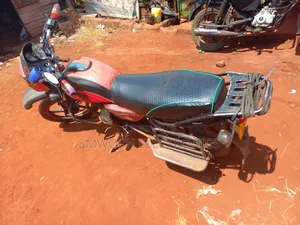 Bajaj Boxer 150 UG 2020 Red