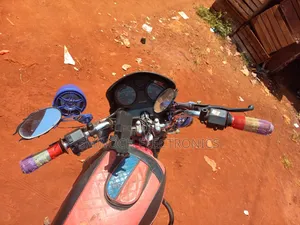 Bajaj Boxer 150 UG 2020 Red