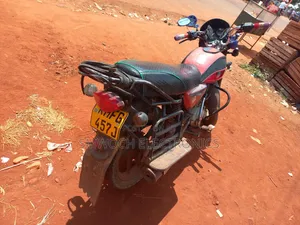 Bajaj Boxer 150 UG 2020 Red