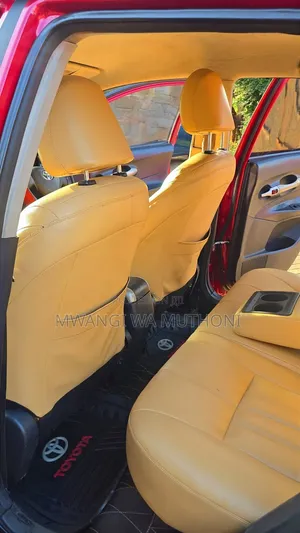 Toyota Auris 2007 Red