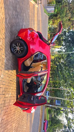 Toyota Auris 2007 Red