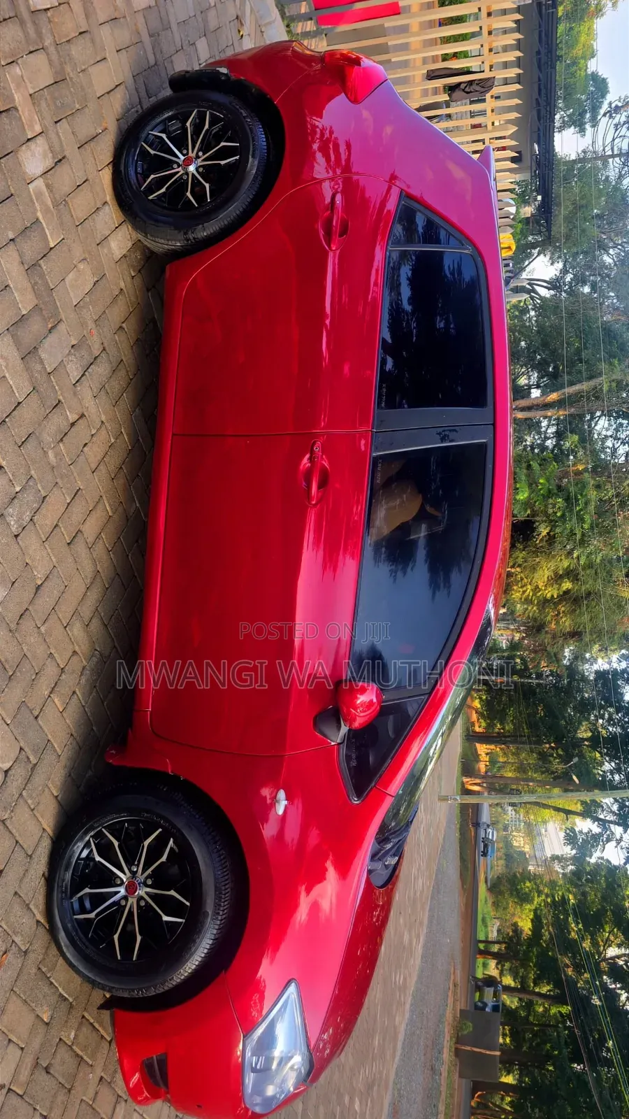 Toyota Auris 2007 Red