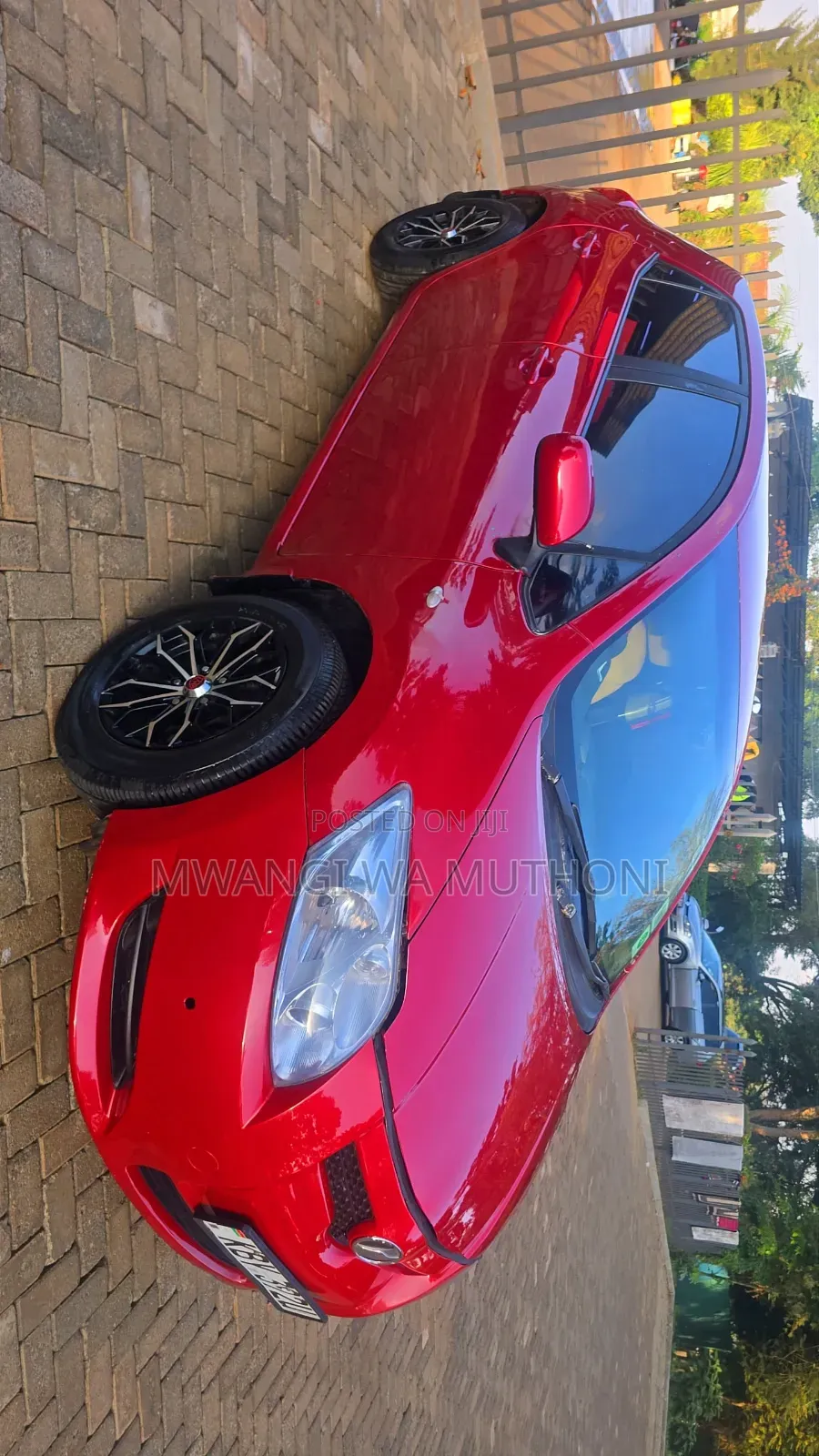 Toyota Auris 2007 Red