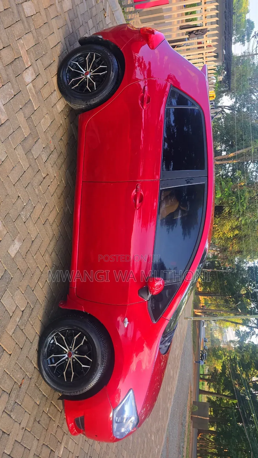 Toyota Auris 2007 Red