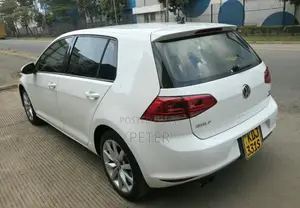 Volkswagen Golf 2015 White