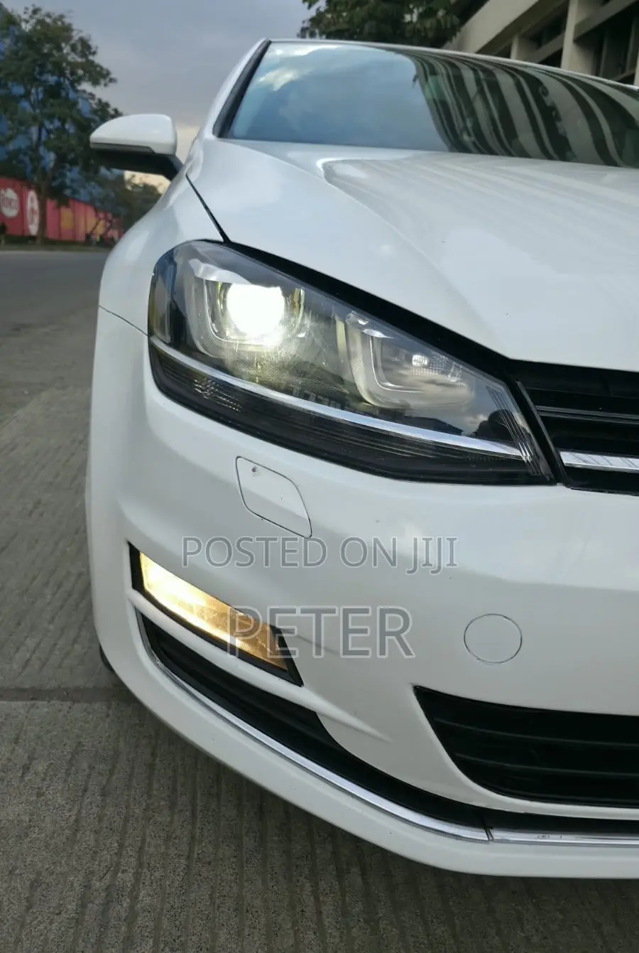 Volkswagen Golf 2015 White