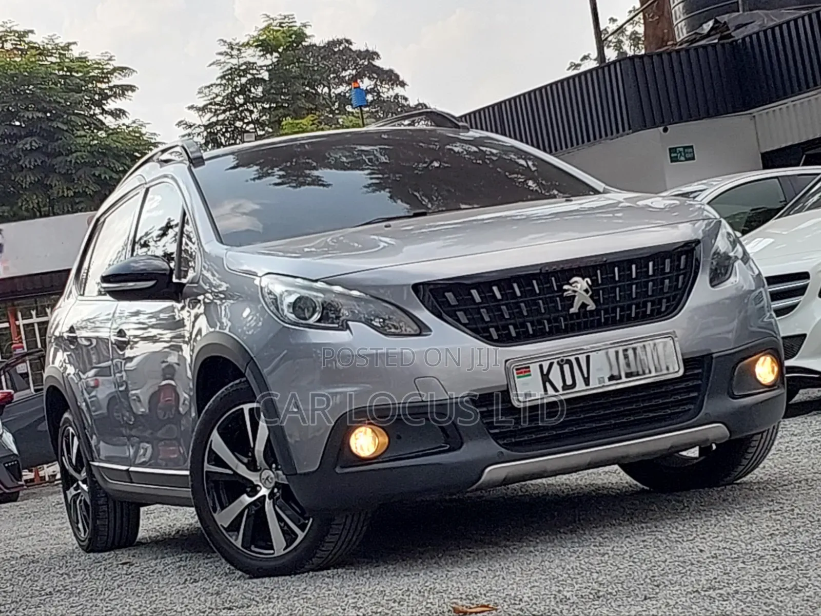 Peugeot 2008 2018 Silver