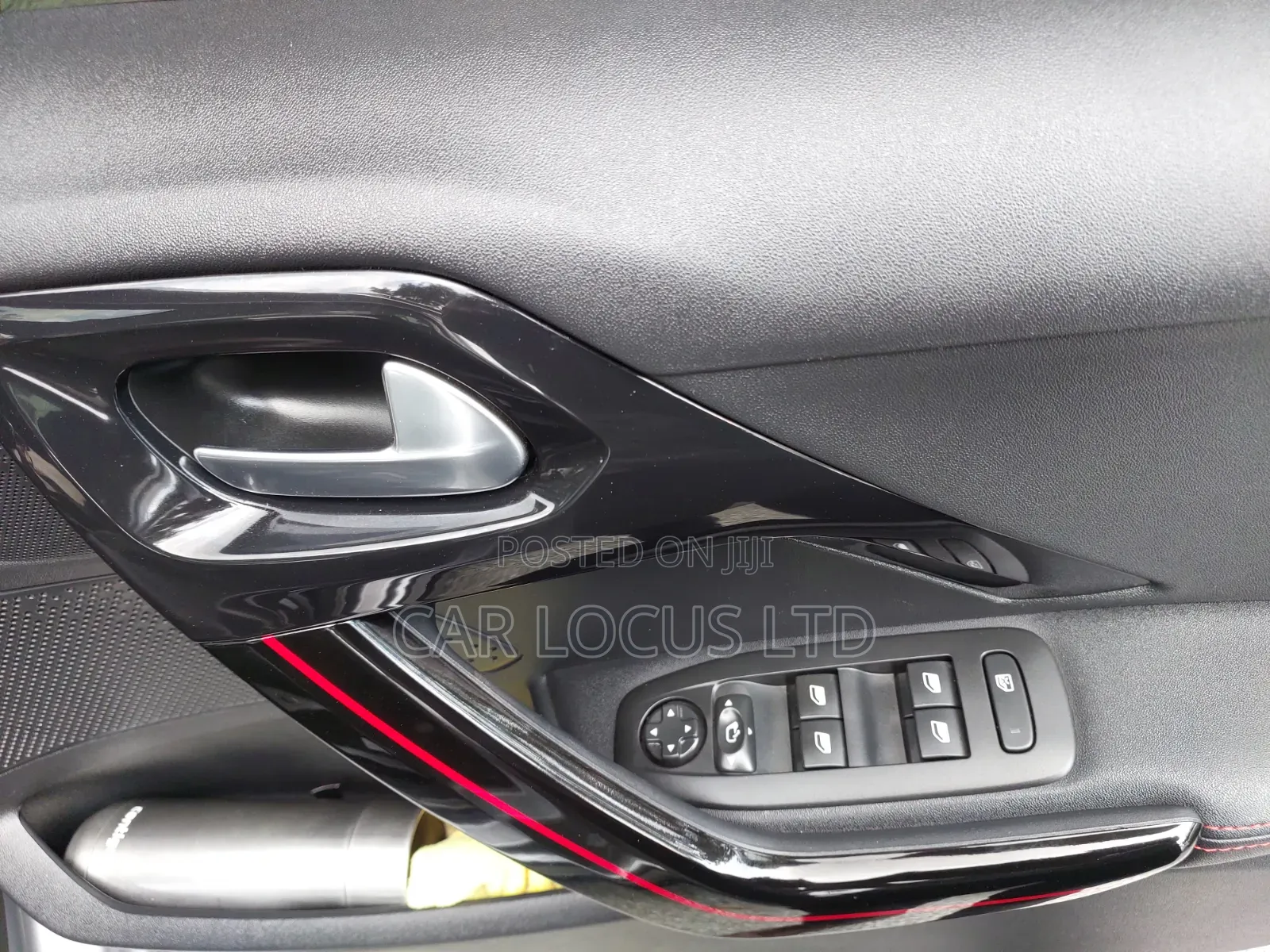 Peugeot 2008 2018 Silver