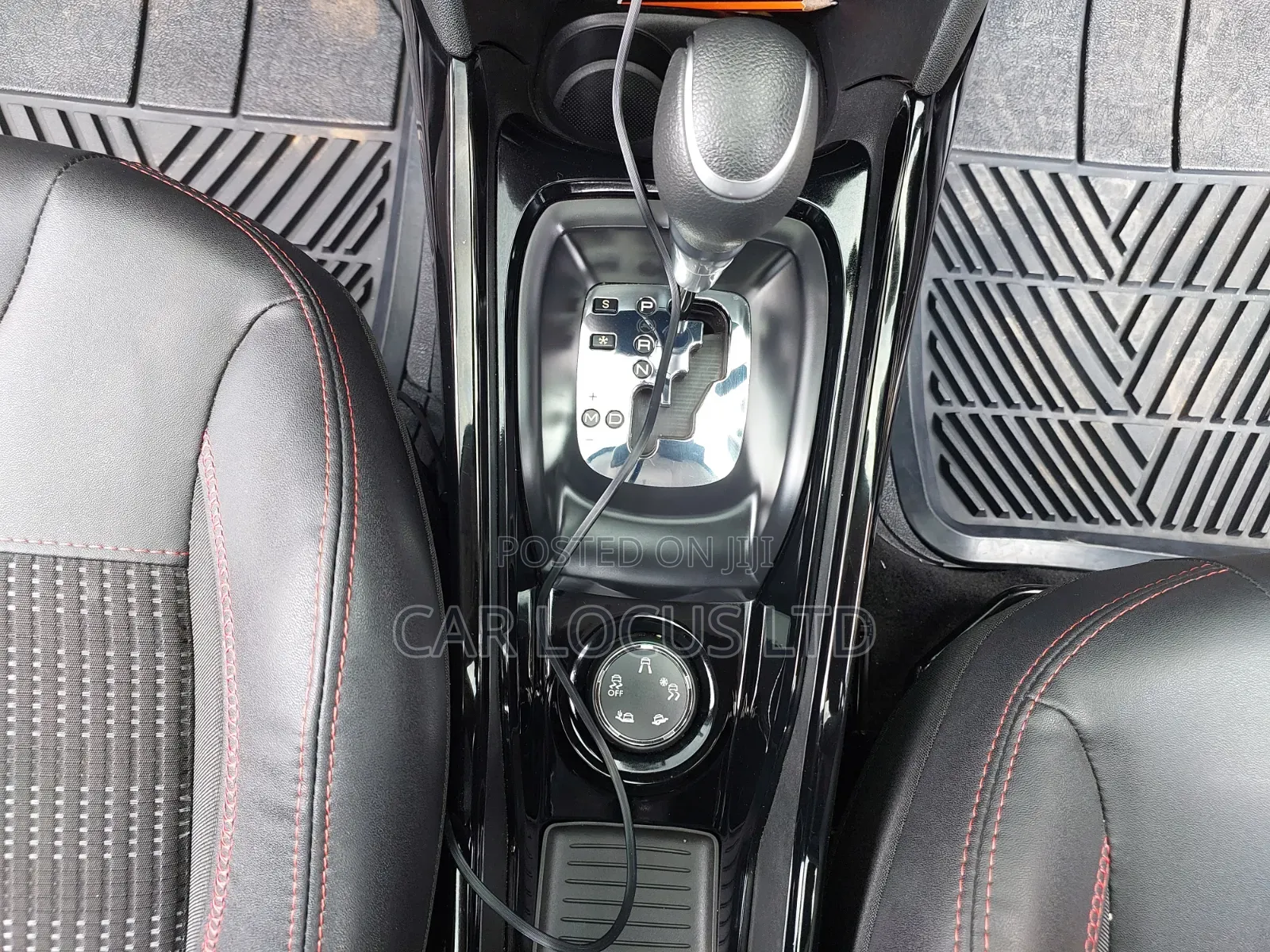Peugeot 2008 2018 Silver
