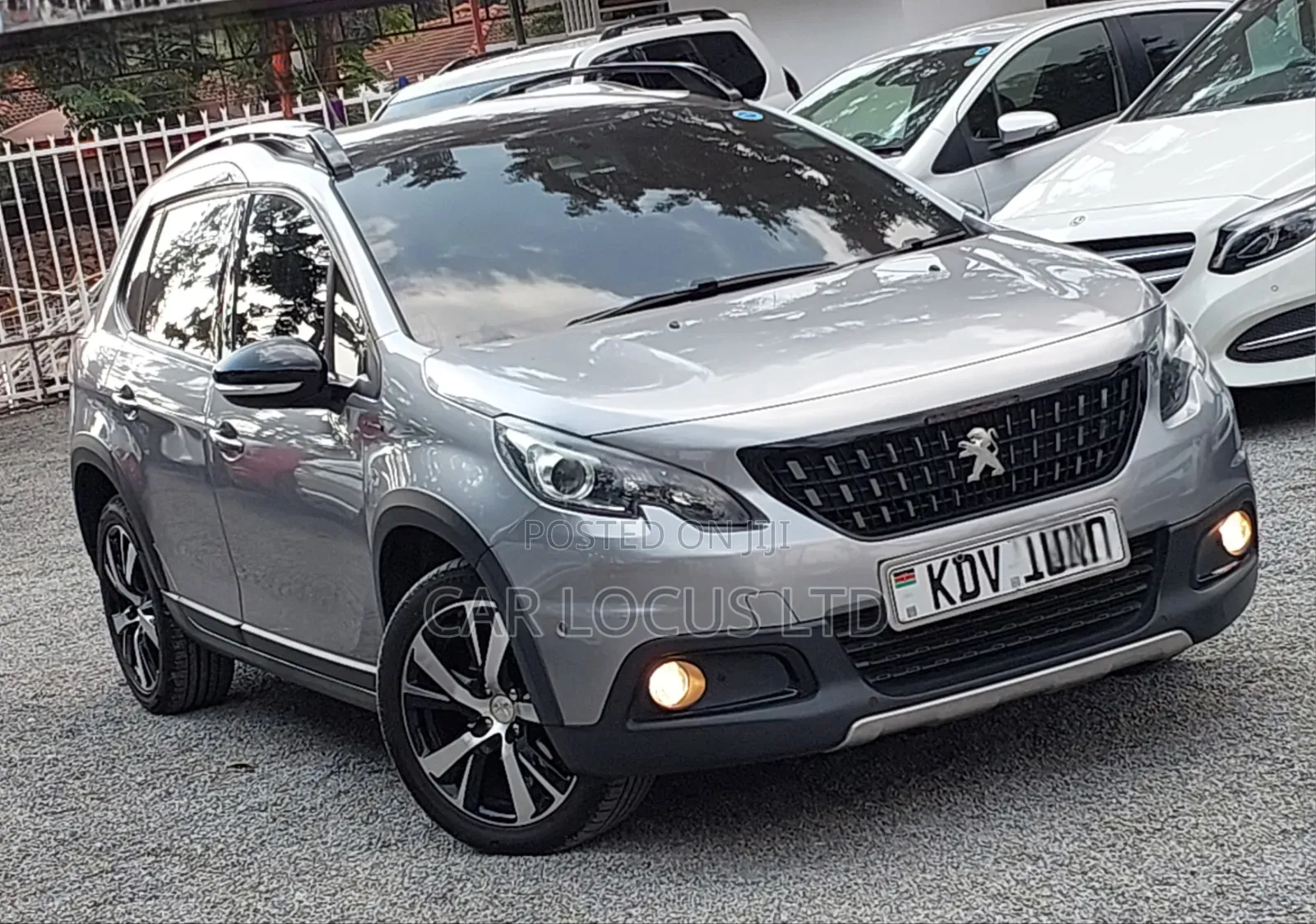 Peugeot 2008 2018 Silver