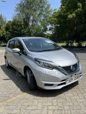 Nissan Note 1.2 Hybrid 2019 Silver