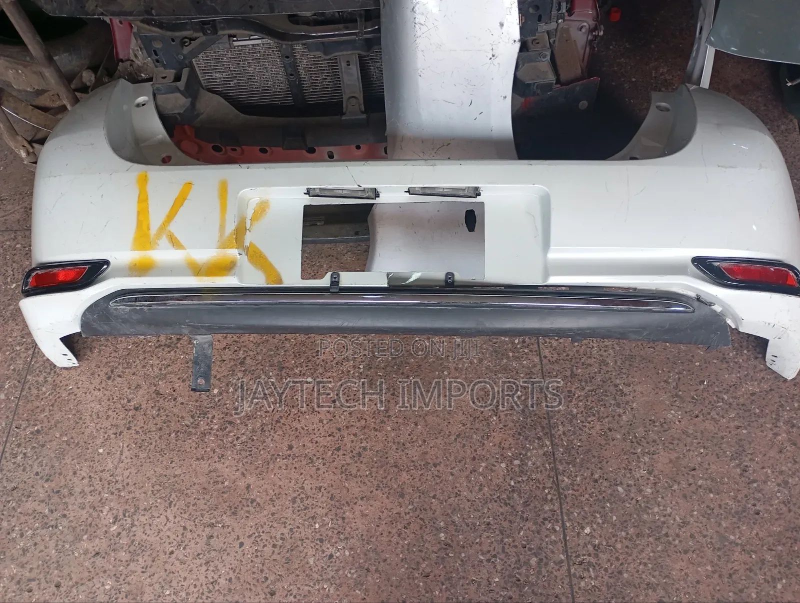 Auris 2014 Rear Bumper