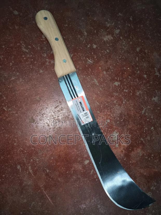 High Quality Carbon Steel Blade Machete / Panga 16" With Wooden Handle
