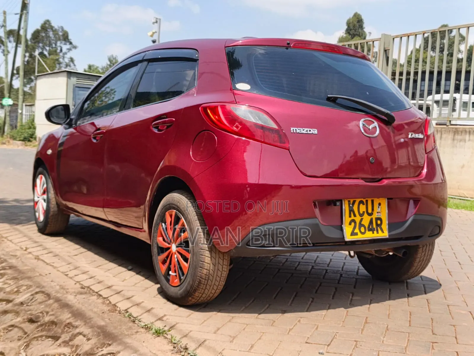 Mazda Demio 2012 Maroon