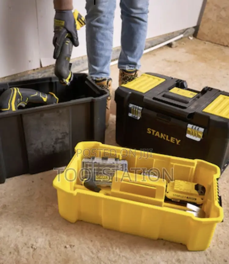 Rolling Workshop Tool Box With Metal Latches Stanley LTD Stock Offer