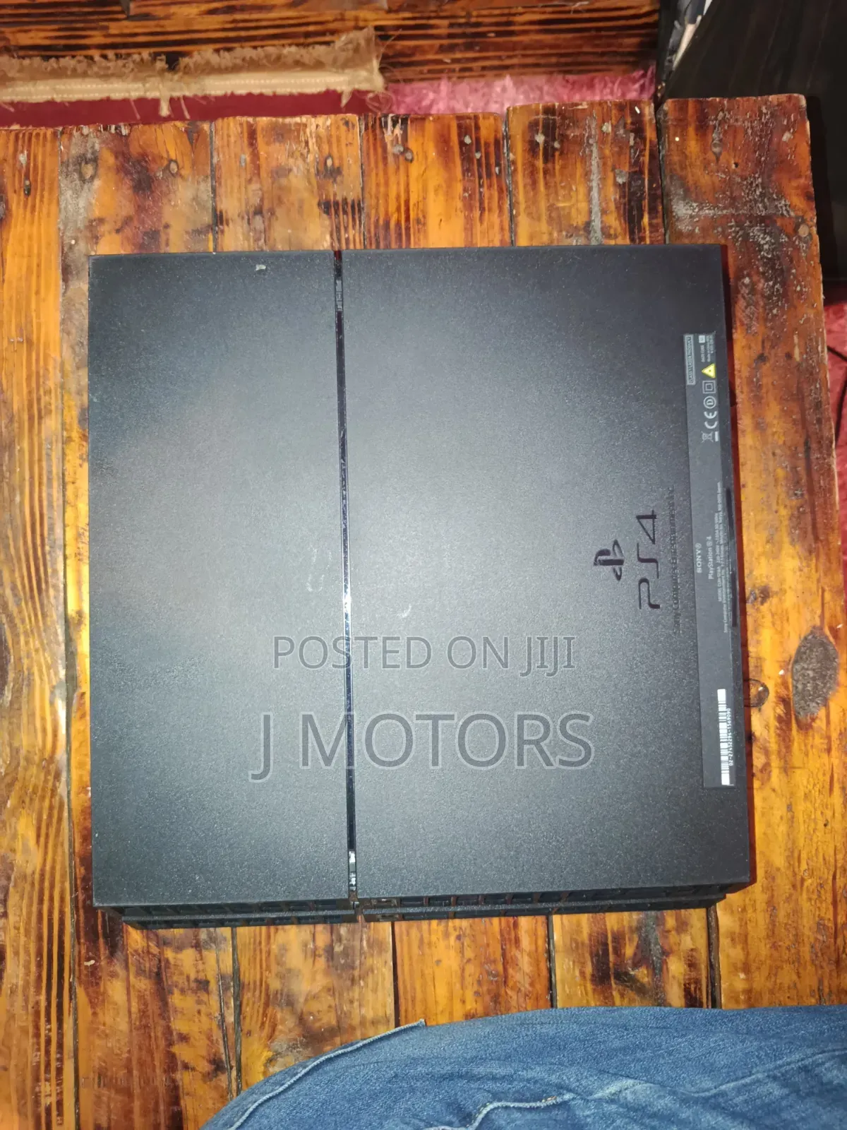 PS4 Standard