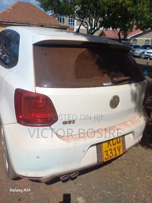 Volkswagen Polo 2012 White