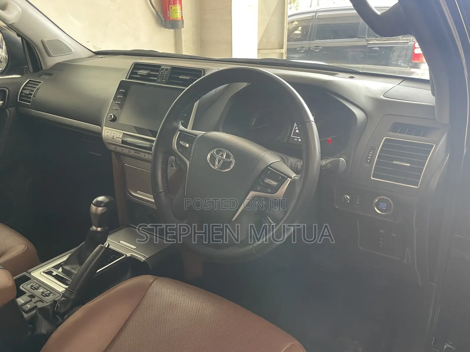 Toyota Land Cruiser Prado 2.7 2022 Black