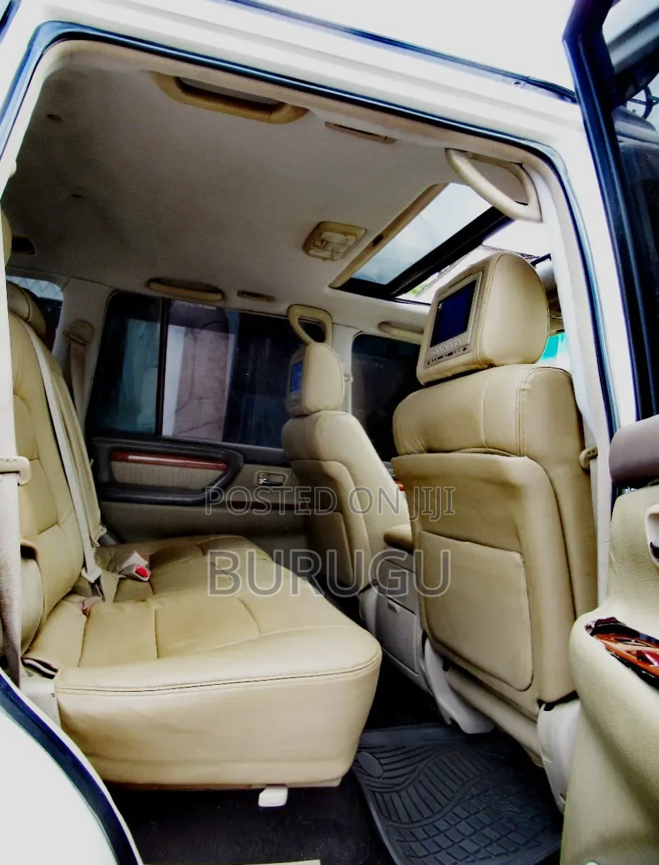 Toyota Land Cruiser 2005 White