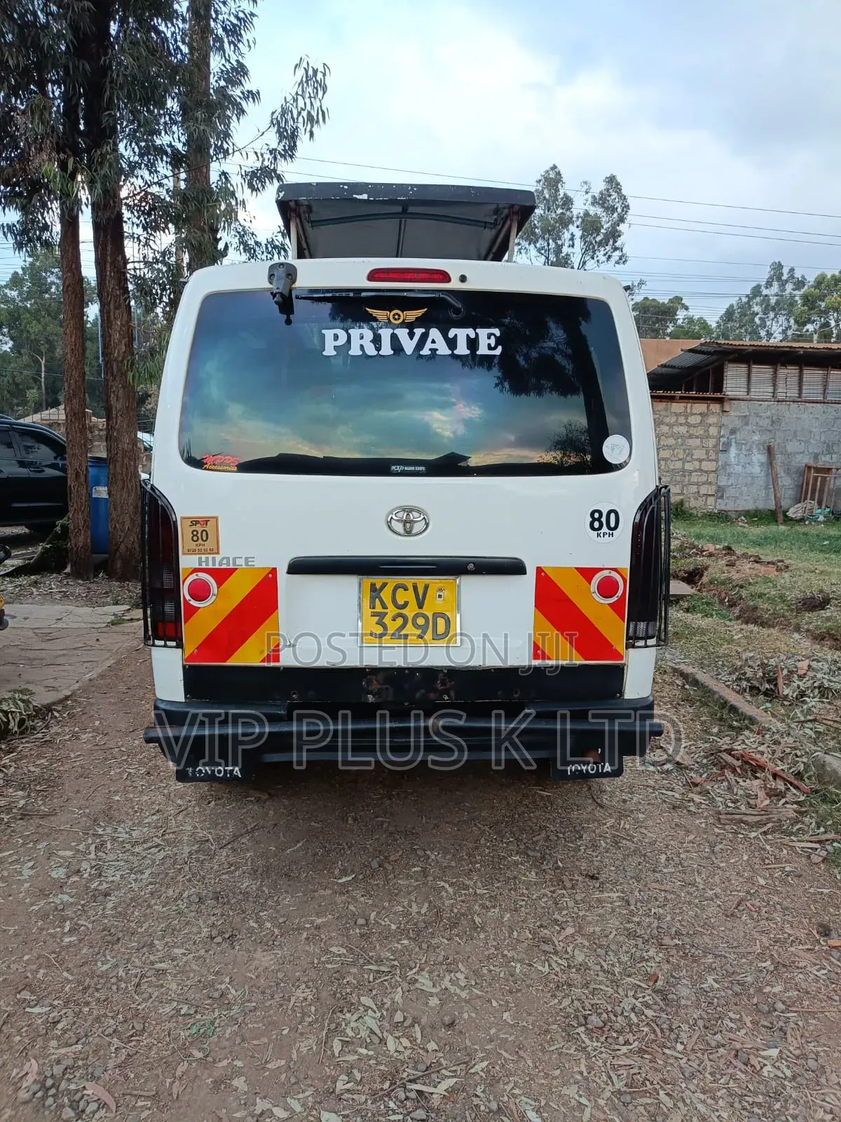 Toyota HiAce 2012 White
