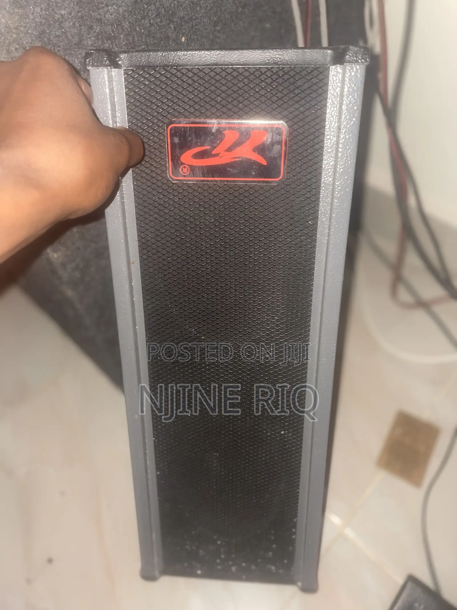 Yp Column Speaker