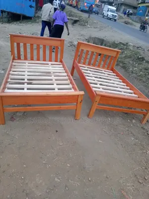 4*6 Hardwood Bed- Kings Super Bed