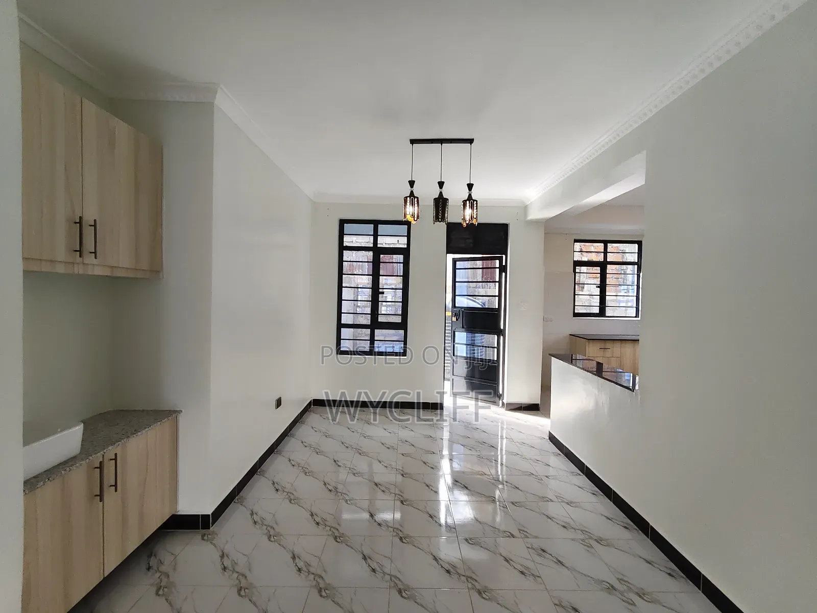 3bdrm Bungalow in Matasia for sale