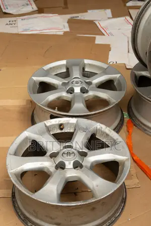 Genuine Toyota RAV4 Silver Painted Wheels / Rims (Set of 4)