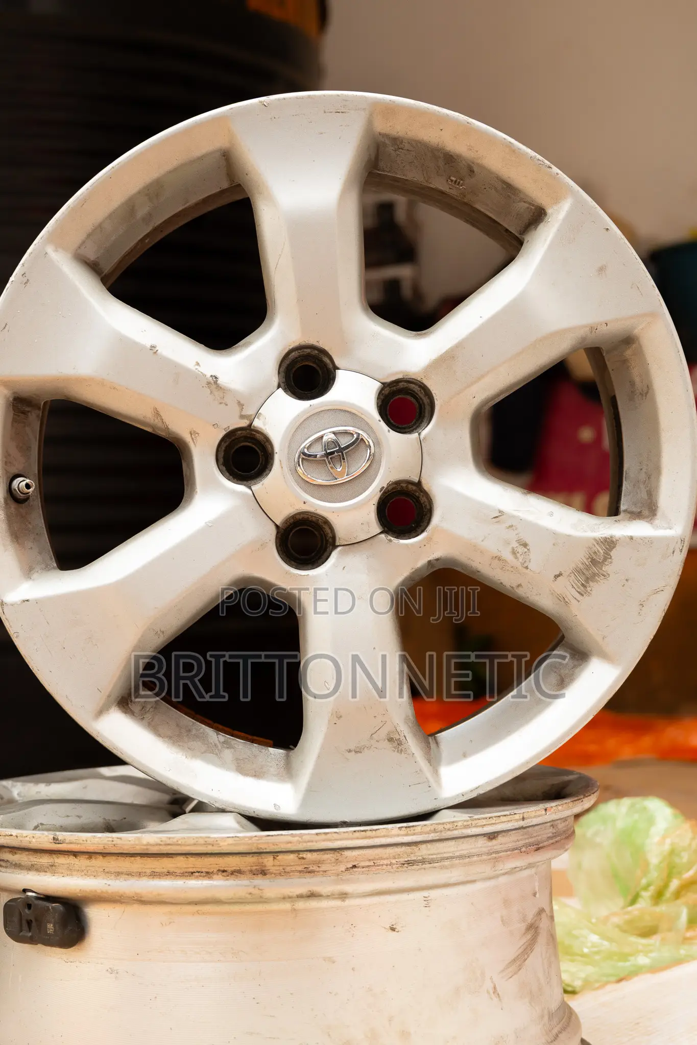 Genuine Toyota RAV4 Silver Painted Wheels / Rims (Set of 4)