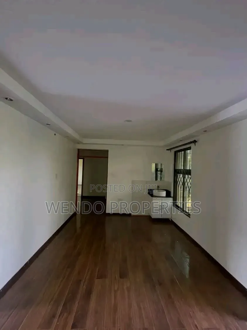 3bdrm Bungalow in Karen C for rent