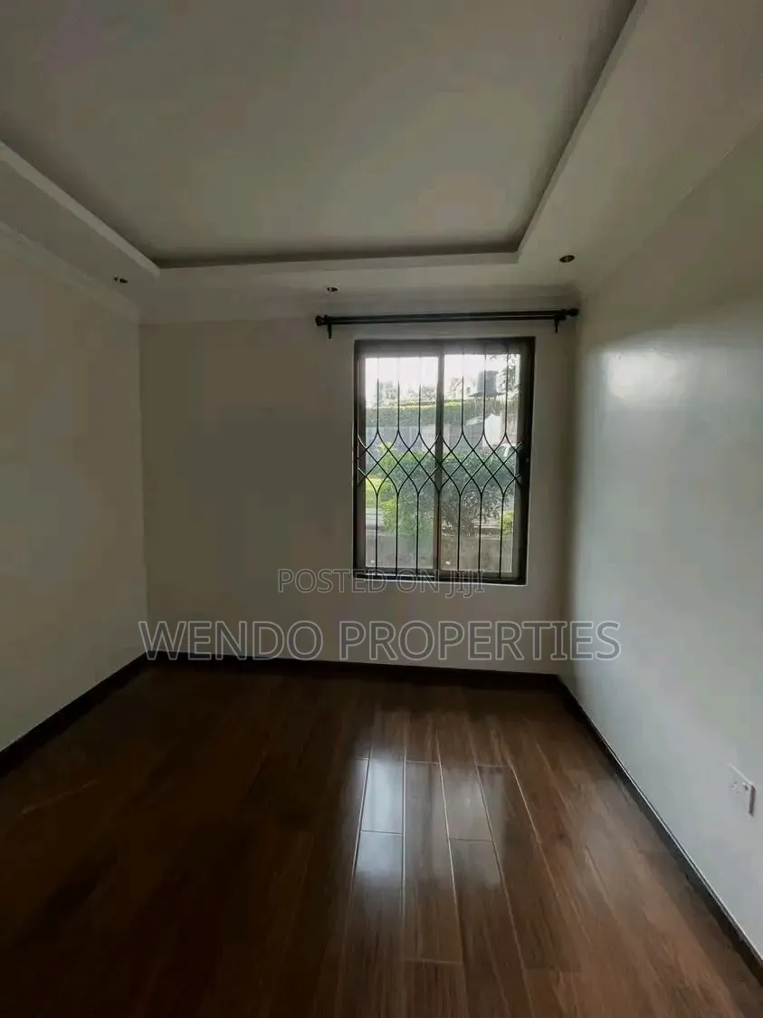 3bdrm Bungalow in Karen C for rent
