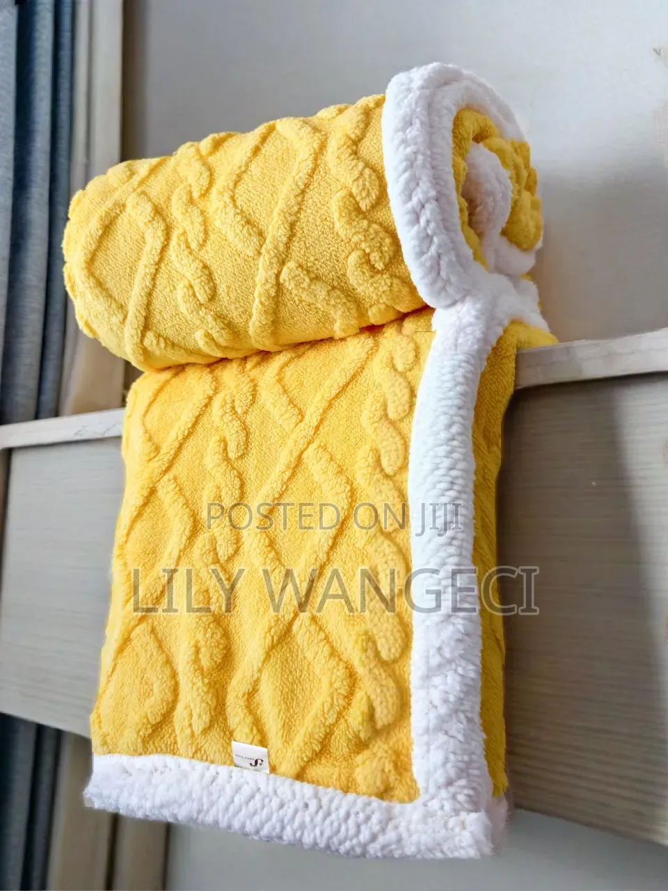 Fleece Woolen Blanket